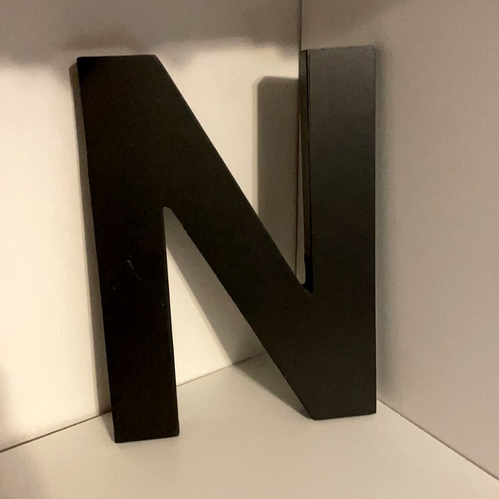 House decoration letter N